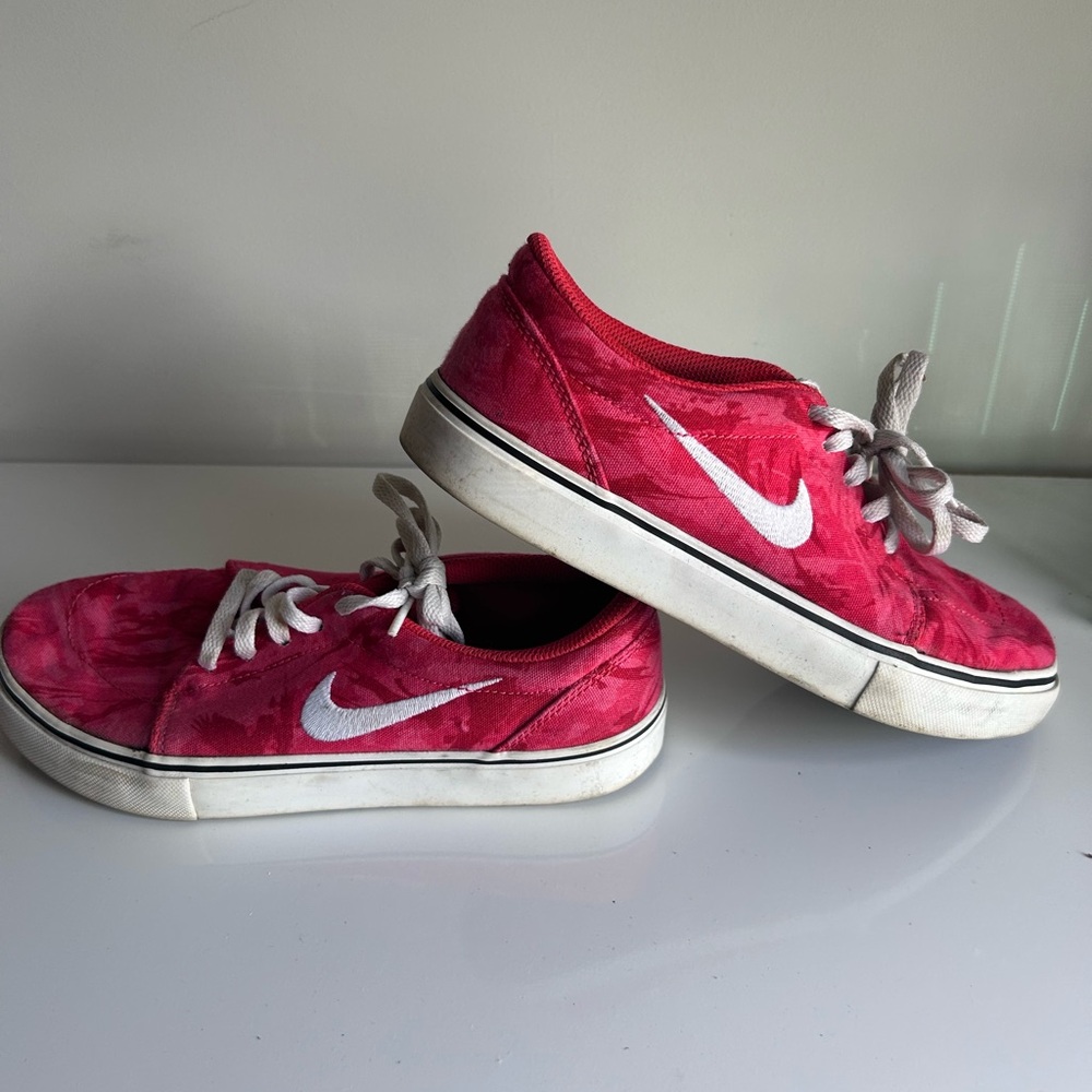 Nike Pink and White Sneakers Athletic Style